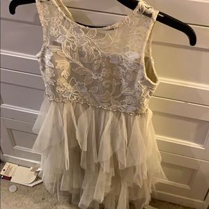 Lacy cream formal girls’ dress size 8